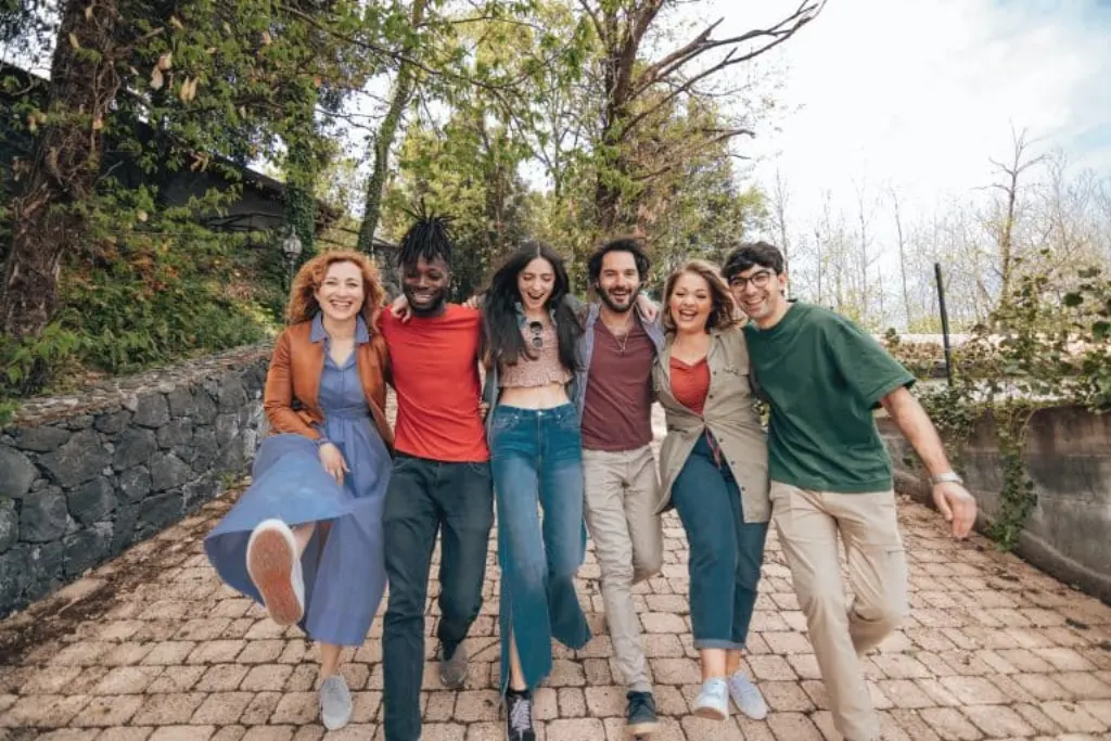Voyage international, Adaptation culturelle, Conseils pour expatriés, Préparation au déménagement à l'étranger, Gestion du stress en voyage